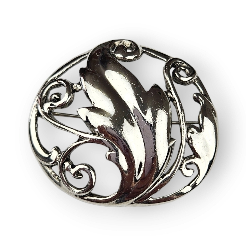 Ginnie Johansen Leaf Brooch Art Nouveau Silver Tone Floral Curved Vintage 80s